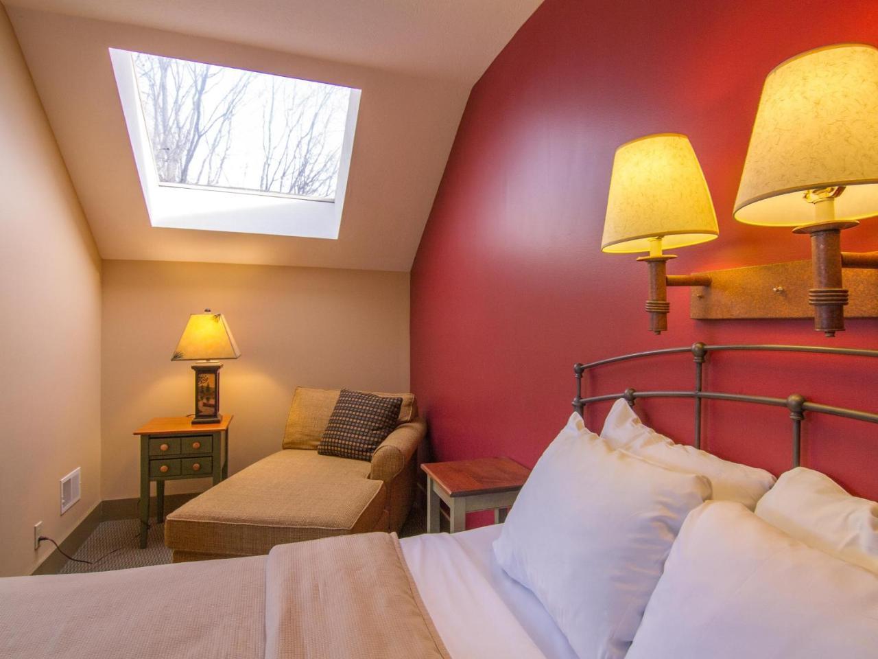 Spacious 2 Bed Condo At Crystal Mountain Resort Thompsonville Exterior photo