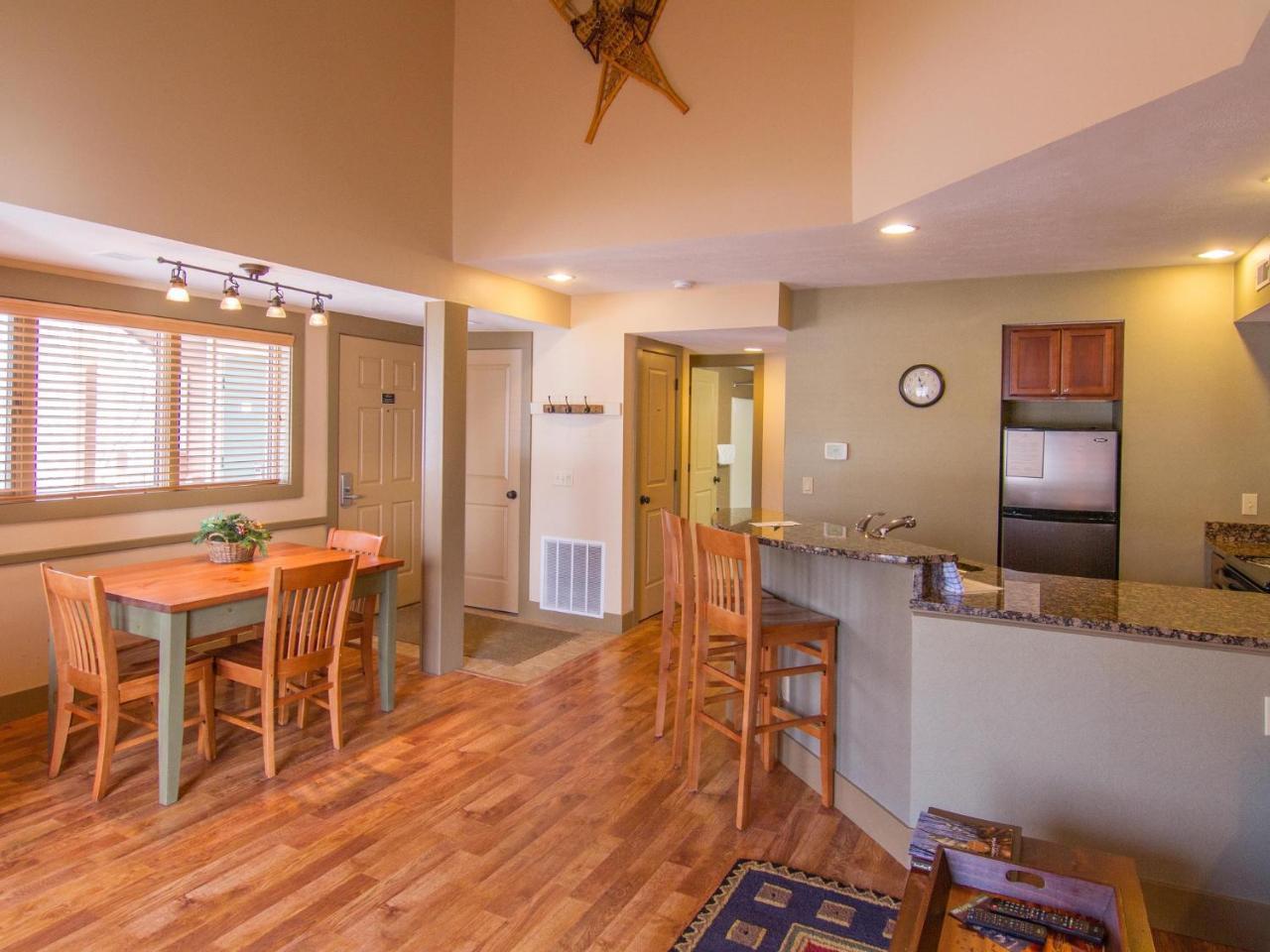 Spacious 2 Bed Condo At Crystal Mountain Resort Thompsonville Exterior photo